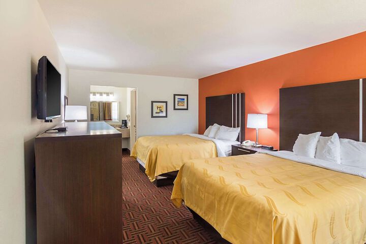 Room 19 of 28