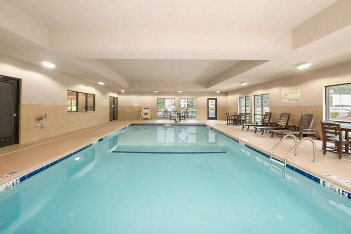 Hampton Inn & Suites - Lavonia GA