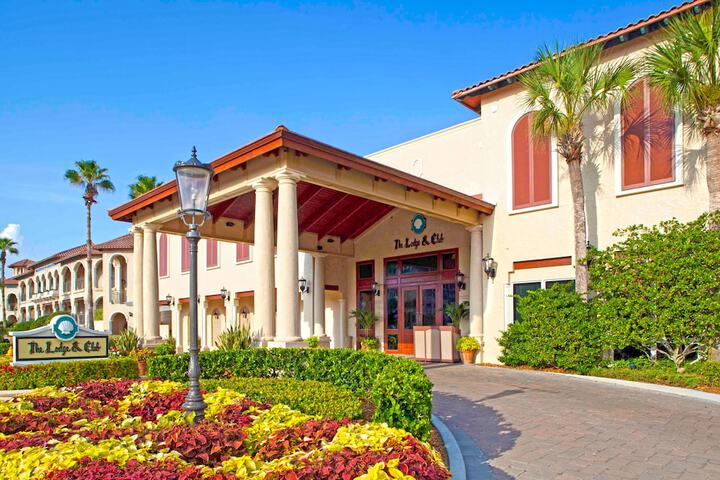 Hotel 3 of 82