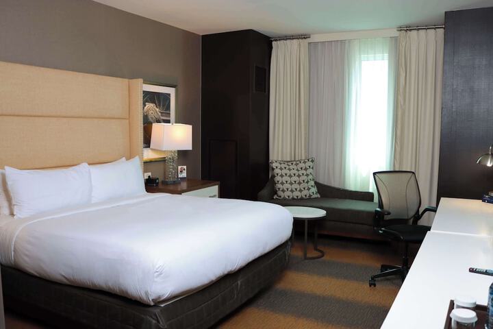 Room 14 of 88