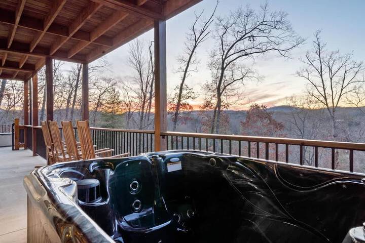 Gorgeous Blue Ridge Views Spacious Retreat With spa