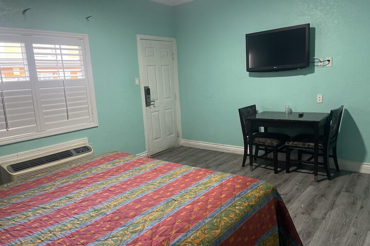 Economy Inn