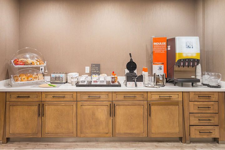 Hampton Inn & Suites Colleyville DFW Airport West