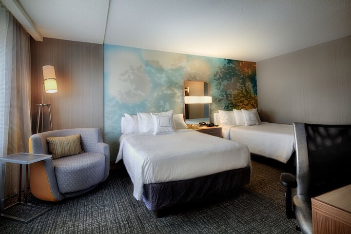 Room 19 of 49