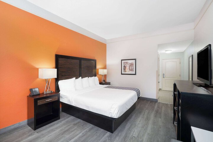 La Quinta Inn & Suites by Wyndham Prattville