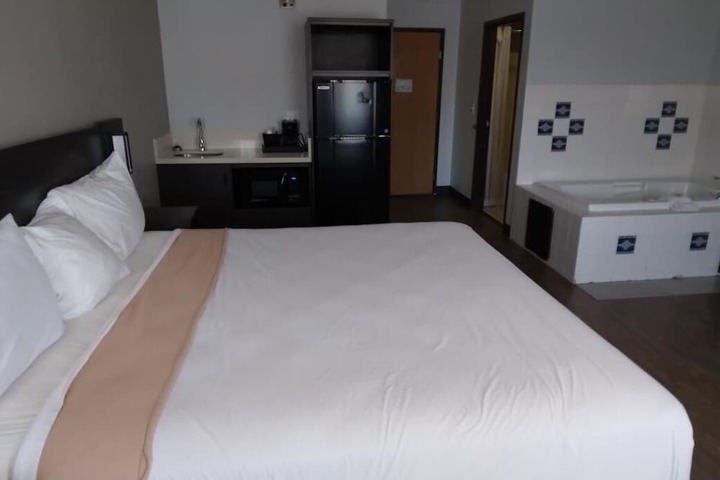 Room 45 of 47