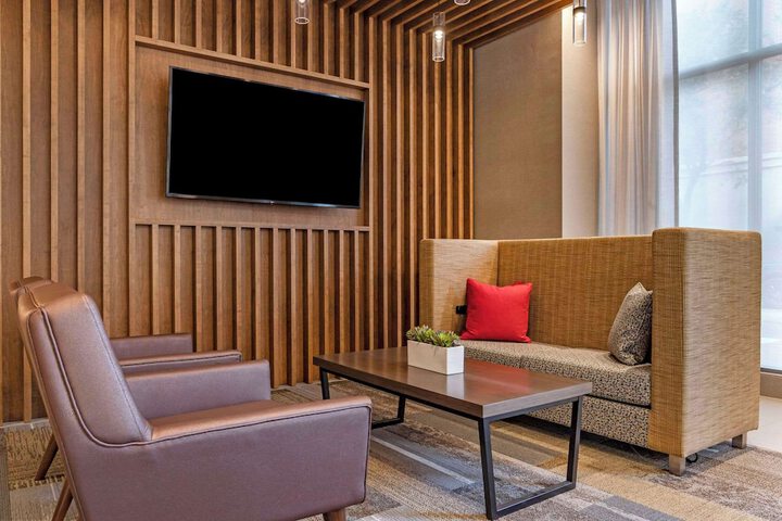 Hotel Interior 10 of 58