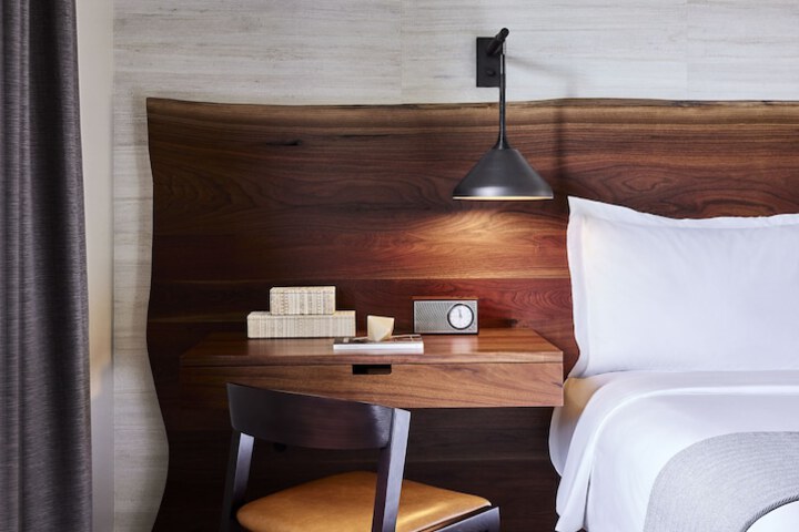 Room 42 of 55