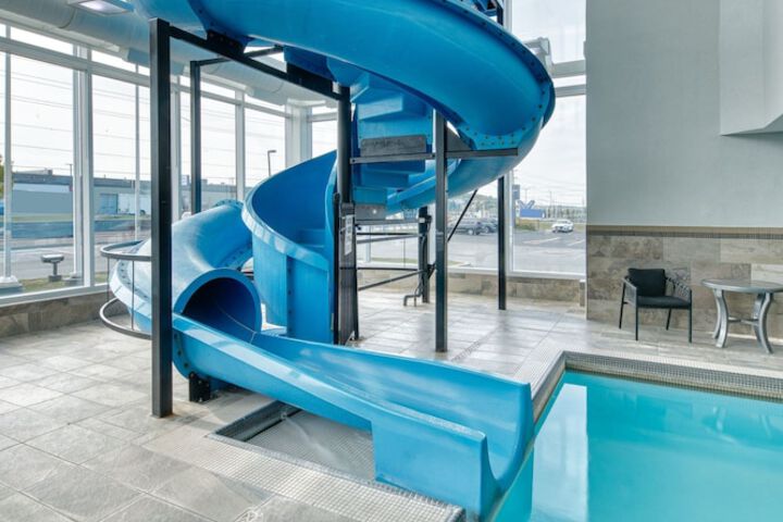Pool 4 of 21