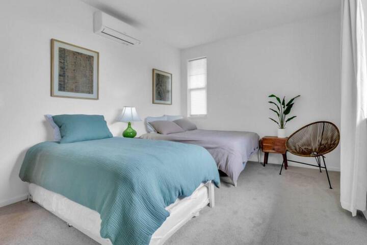 Kalo Homes - Coastal island haven