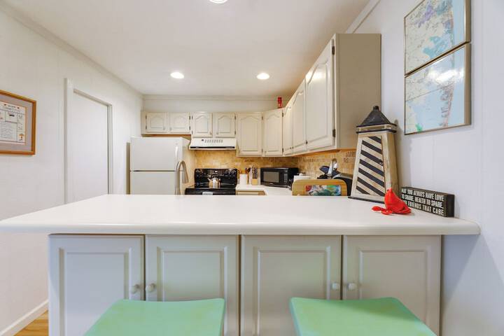 2 Mi to Beach: Gem w / Enclosed Patio in Selbyville