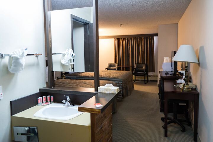 Room 16 of 67
