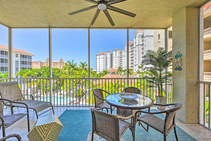Naples Escape in Regatta w / Resort Amenities!
