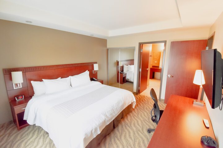 Room 18 of 42