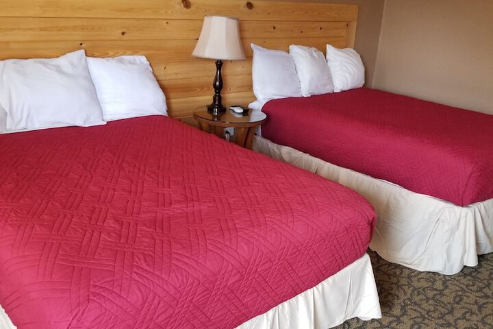 LAcadie Inn & RV Park