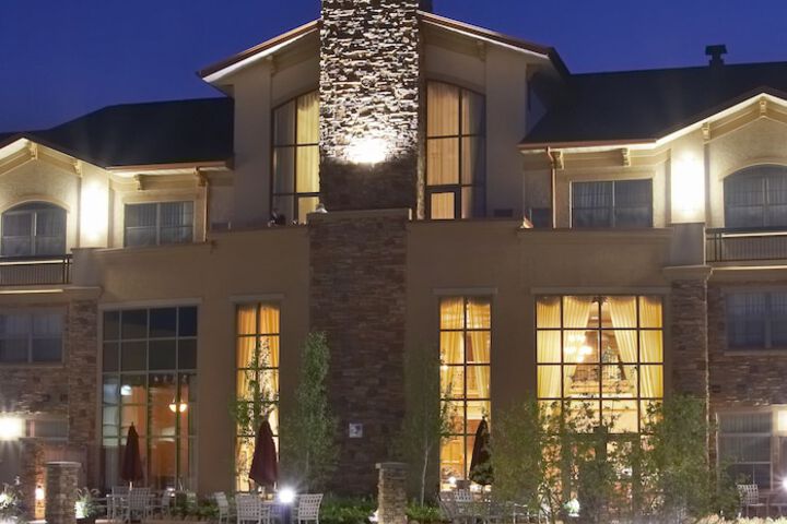 Clubhouse Hotel Suites Sioux Falls