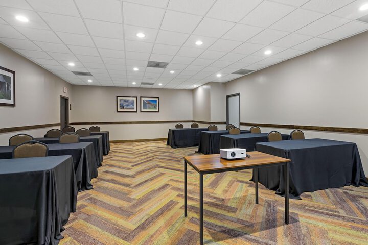 Best Western Plus Wooster Hotel & Conference Center
