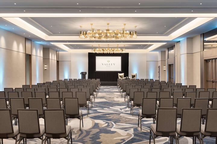 Valley Hotel Homewood Birmingham Curio Collection by Hilton
