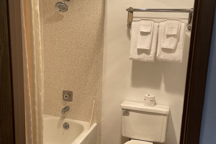 Economy Inn