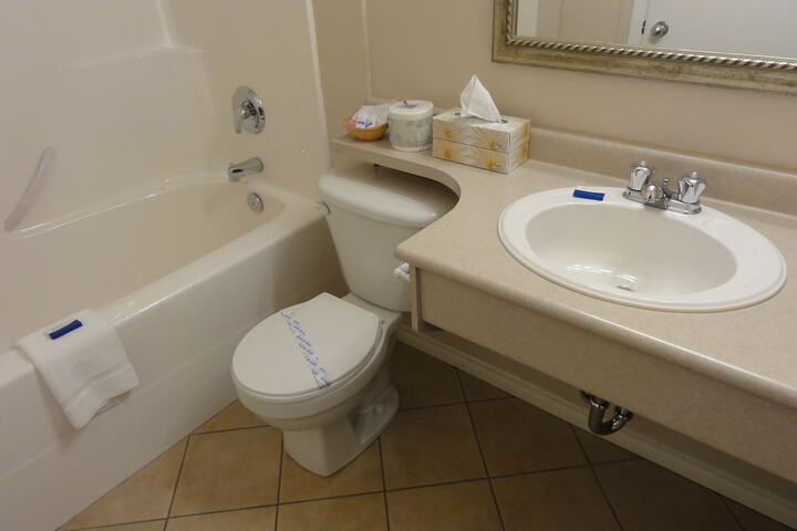Room 10 of 57