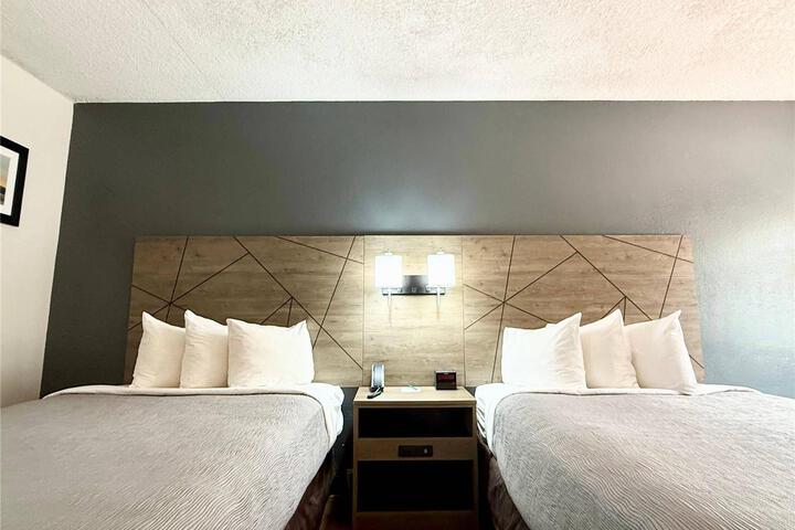 QUALITY INN AND SUITES