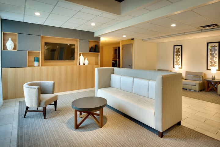 Hotel 5 of 52