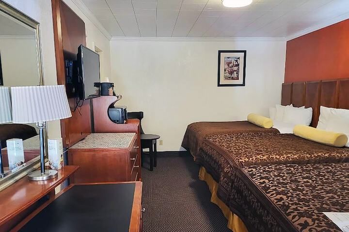 Room 52 of 88