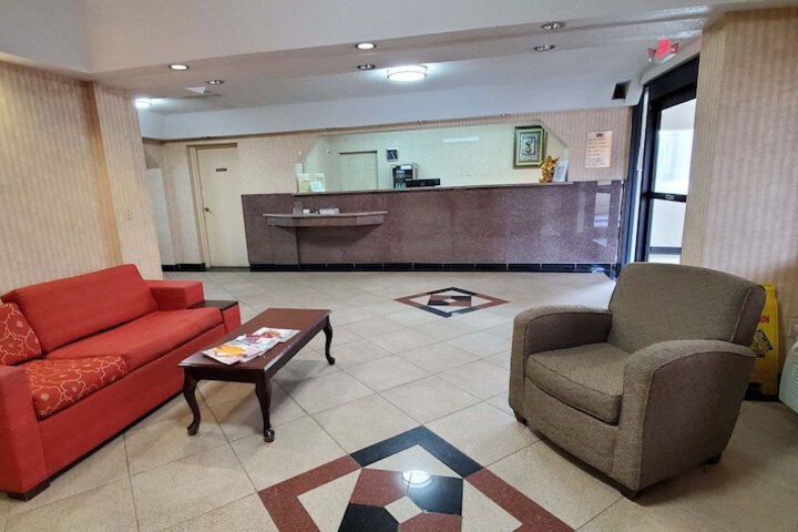 Hotel 2 of 25