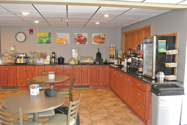 Quality Inn Ozark-Springfield South