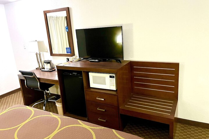 Room 13 of 57