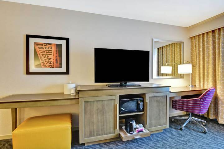 Hampton Inn & Suites Ashland