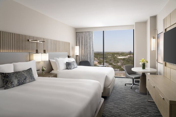 Loews Arlington
