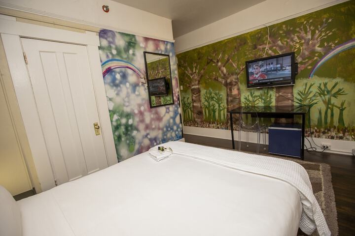 Room 45 of 89