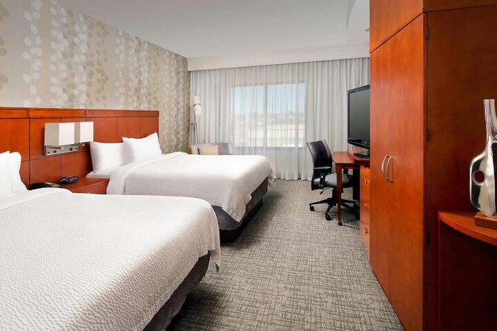 Room 19 of 28