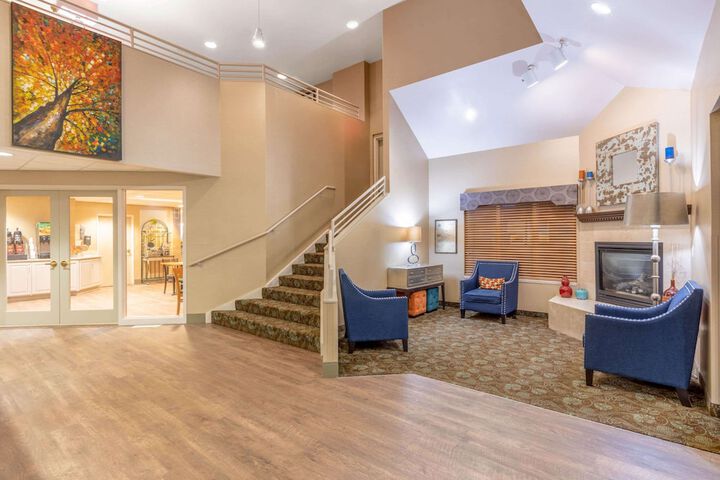 Hotel Interior 11 of 36