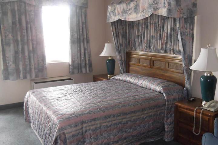 Room 26 of 64