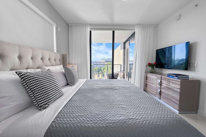 Bay Breeze Premium Apartments by Eskape Collection