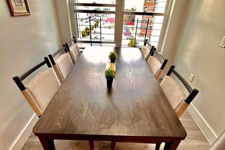 The Classy Suite - 2BR with Free Parking