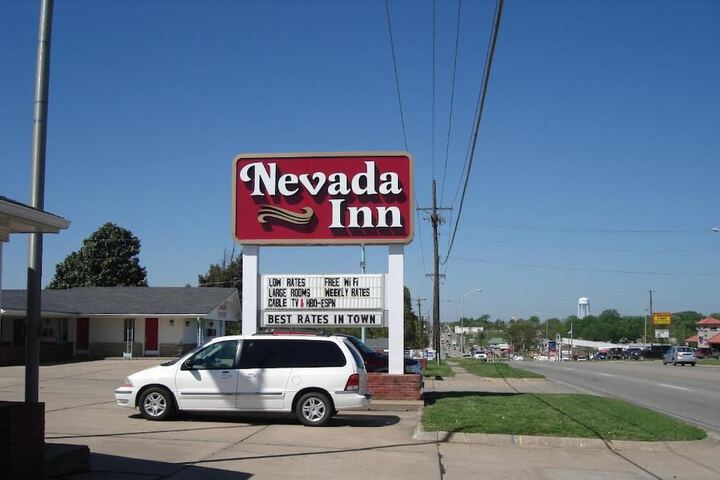 Hotel 5 of 38