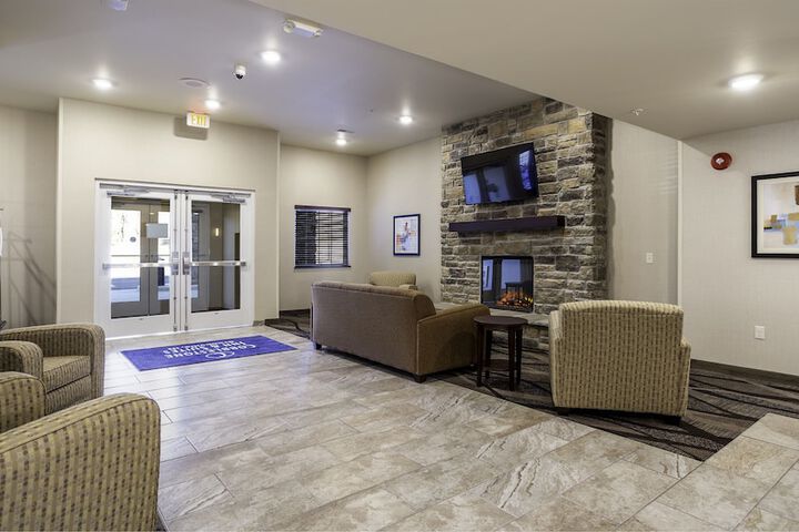 Cobblestone Inn & Suites - Brookville