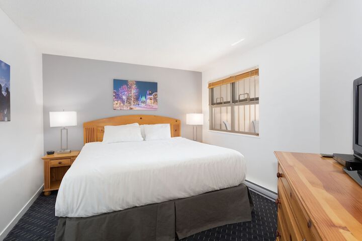 Room 142 of 182