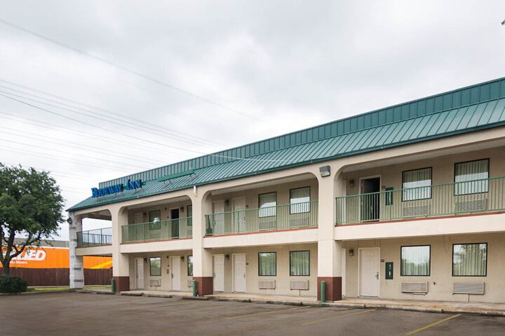 Hotel 5 of 20