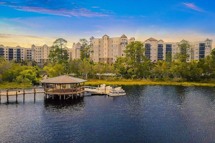 The Grove Resort & Water Park Orlando