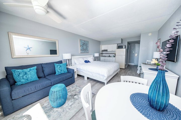 Room 5 of 20