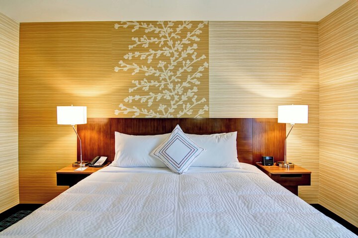 Room 18 of 30