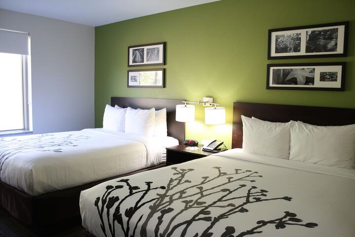 Room 12 of 31