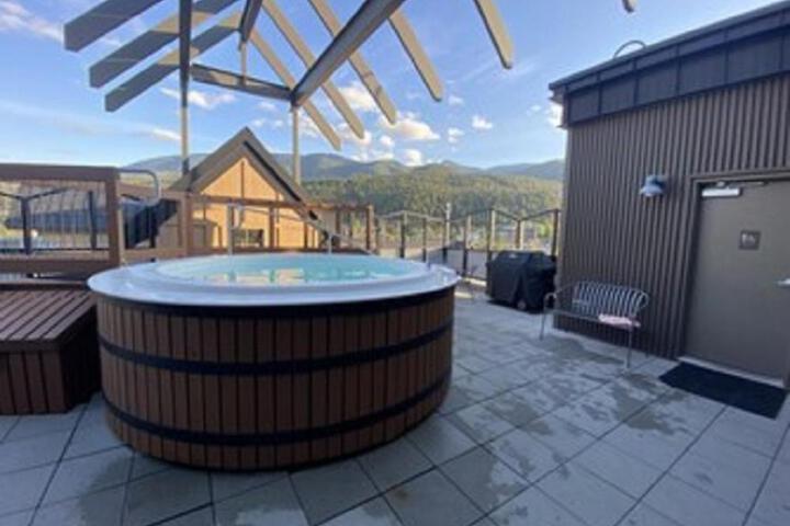Morning Star Lodge - Hosted by Linda