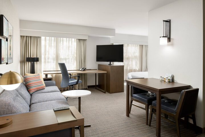 Room 47 of 73
