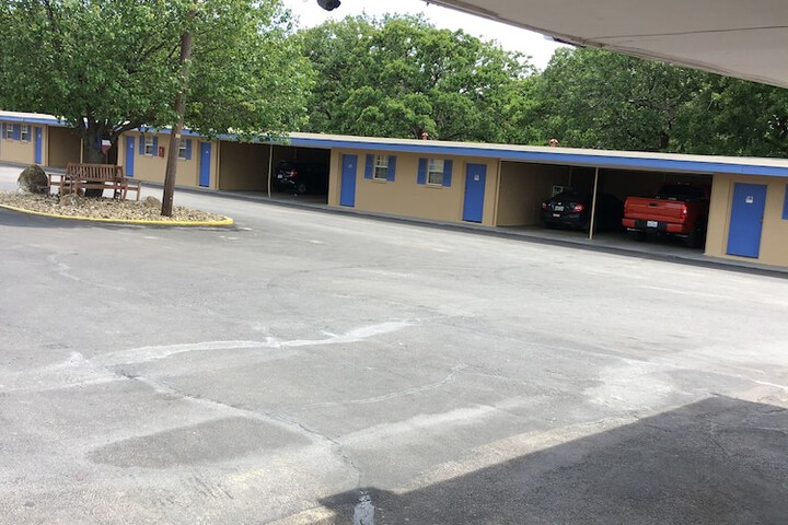 Property Grounds 35 of 36