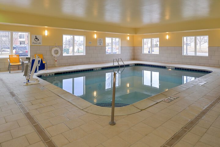Pool 4 of 44